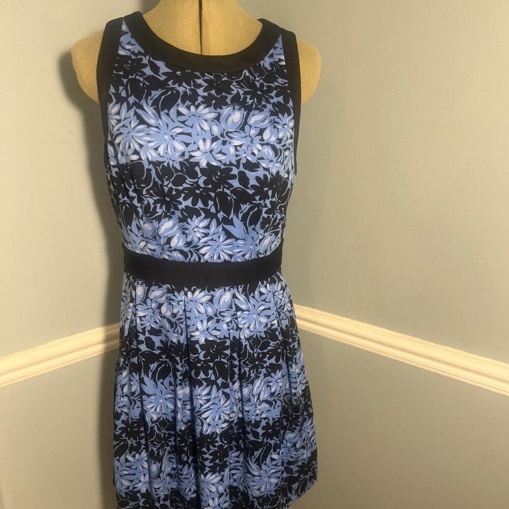 Elle Women's Fit & Flare Sleeveless Floral Dress - Size 8